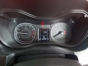 Suzuki Vitara Brezza 1.5 GL - Image 11