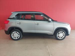 Suzuki Vitara Brezza 1.5 GL - Image 4