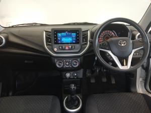 Toyota Vitz 1.0 XR manual - Image 6