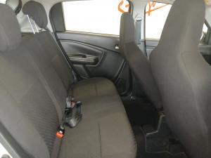 Toyota Vitz 1.0 XR manual - Image 17