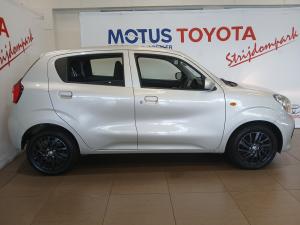 Toyota Vitz 1.0 XR manual - Image 3