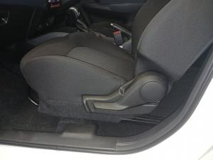 Toyota Starlet 1.5 XS auto - Image 16
