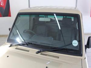 Toyota Land Cruiser 79 4.0PS/C - Image 2