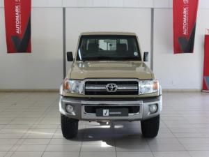 Toyota Land Cruiser 79 4.0PS/C - Image 8