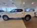 Nissan Navara 2.5DDTi double cab SE auto - Thumbnail 2