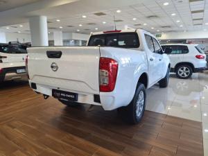 Nissan Navara 2.5DDTi double cab SE auto - Image 3
