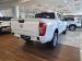 Nissan Navara 2.5DDTi double cab SE auto - Thumbnail 3