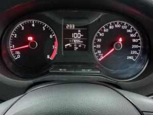 Volkswagen Polo Vivo hatch 1.4 Comfortline - Image 13