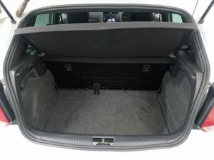 Volkswagen Polo Vivo hatch 1.4 Comfortline - Image 5