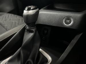 Nissan Magnite 1.0 Turbo Acenta Plus manual - Image 12
