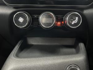 Nissan Magnite 1.0 Turbo Acenta Plus manual - Image 13