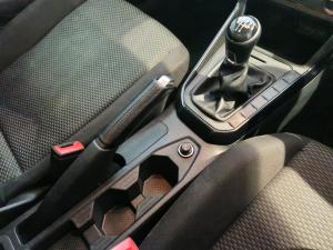 Volkswagen Polo hatch 1.0TSI Trendline - Image 8