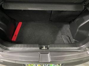 Toyota Starlet 1.4 Xi - Image 7