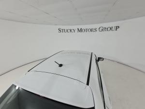 Toyota Starlet 1.5 Xi - Image 11