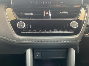 Toyota Corolla Cross 1.8 XR - Image 16