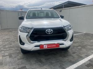 Toyota Hilux 2.4GD-6 single cab Raider manual - Image 4