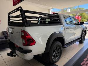 Toyota Hilux 2.8GD-6 double cab Raider auto - Image 2