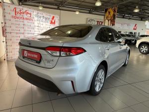 Toyota Corolla 1.8 Hybrid XS - Image 3