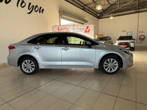 Toyota Corolla 1.8 Hybrid XS - Image 4