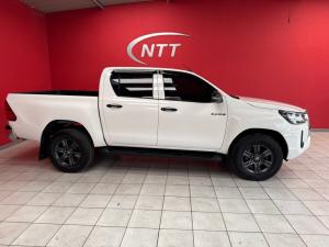 Toyota Hilux 2.4 GD-6 Raider 4X4 automaticD/C - Image 3