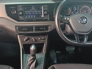 Volkswagen Polo 1.0 TSI Comfortline DSG - Image 16