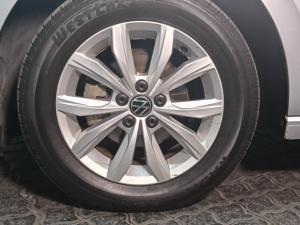 Volkswagen Polo 1.0 TSI Comfortline DSG - Image 21