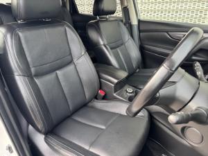 Nissan X Trail 2.5 Tekna 4X4 CVT 7S - Image 13