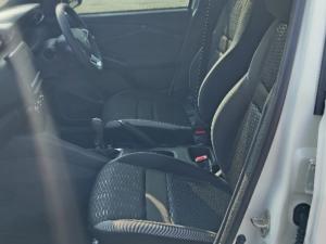 Nissan Magnite 1.0 Visia AMT - Image 6