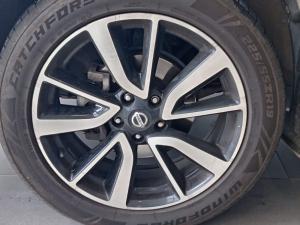Nissan X Trail 1.6dCi Tekna 4X4 - Image 4