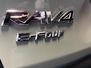 Toyota RAV4 2.5 GX-R Hybrid CVT E-FOUR - Image 10