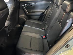 Toyota RAV4 2.5 GX-R Hybrid CVT E-FOUR - Image 13