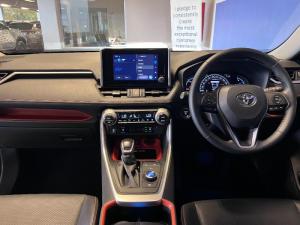 Toyota RAV4 2.5 GX-R Hybrid CVT E-FOUR - Image 21
