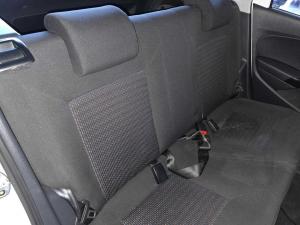 Volkswagen Polo Vivo 1.4 Trendline - Image 12