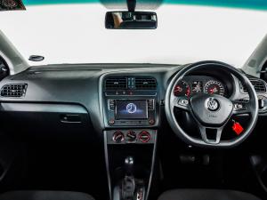 Volkswagen Polo Vivo hatch 1.6 Comfortline auto - Image 11