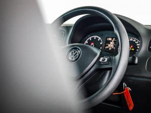 Volkswagen Polo Vivo hatch 1.6 Comfortline auto - Image 13