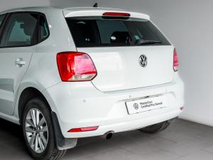 Volkswagen Polo Vivo hatch 1.6 Comfortline auto - Image 7