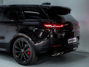 Land Rover Range Rover Sport P530 First Edition - Image 12