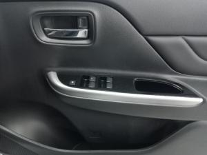 Mitsubishi Triton 2.4DI-D double cab 4x4 Xtreme - Image 12