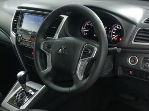 Mitsubishi Triton 2.4DI-D double cab 4x4 Xtreme - Image 13
