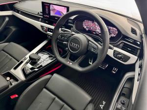 Audi A4 35TFSI Black Edition - Image 6