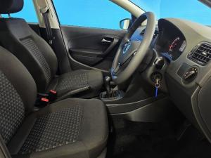 Volkswagen Polo Vivo 1.4 - Image 9