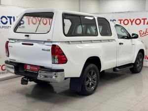 Toyota Hilux 2.4GD-6 single cab Raider manual - Image 2