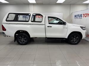 Toyota Hilux 2.4GD-6 single cab Raider manual - Image 3