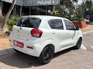 Toyota Vitz 1.0 XR auto - Image 2