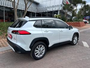 Toyota Corolla Cross 1.8 Hybrid XS - Image 3