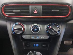 Hyundai Kona 2.0 Executive - Image 30