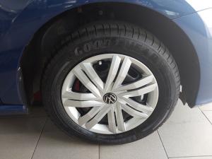 Volkswagen Polo Vivo 1.4 - Image 9