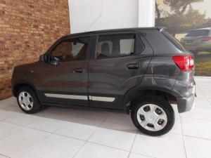 Suzuki S-Presso 1.0 S-Edition manual - Image 2