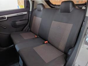 Suzuki S-Presso 1.0 S-Edition manual - Image 7