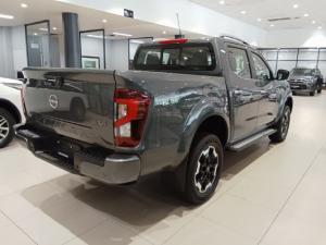 Nissan Navara 2.5DDTi double cab LE Plus 4x4 - Image 3